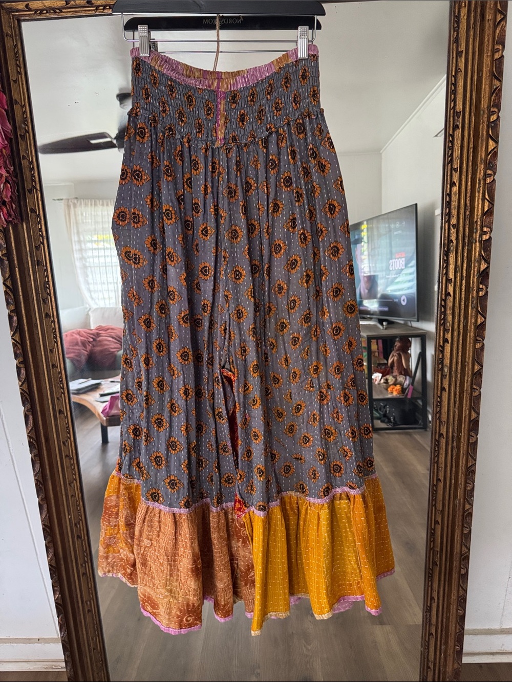 Gold Dust Crop and Joplin Pants Outfit 💗 - Picture 7 of 7